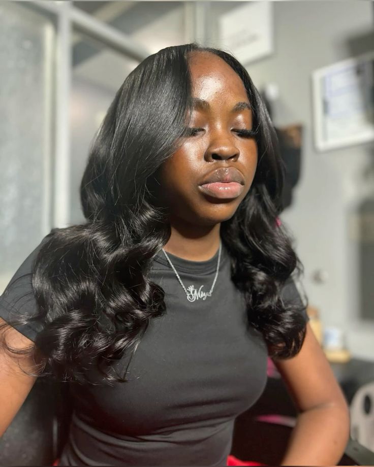 20 Fun and Creative Quick Weave Hairstyles for Black Women You’ll Love! - Trendy Twists